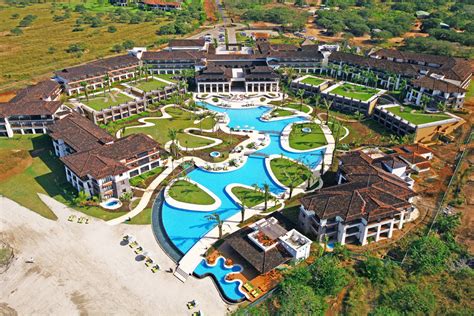 Marriott liberia costa rica  Citizens of the United States, Canada, Great Britain and most European nations may visit for a maximum of 90 days without a visa